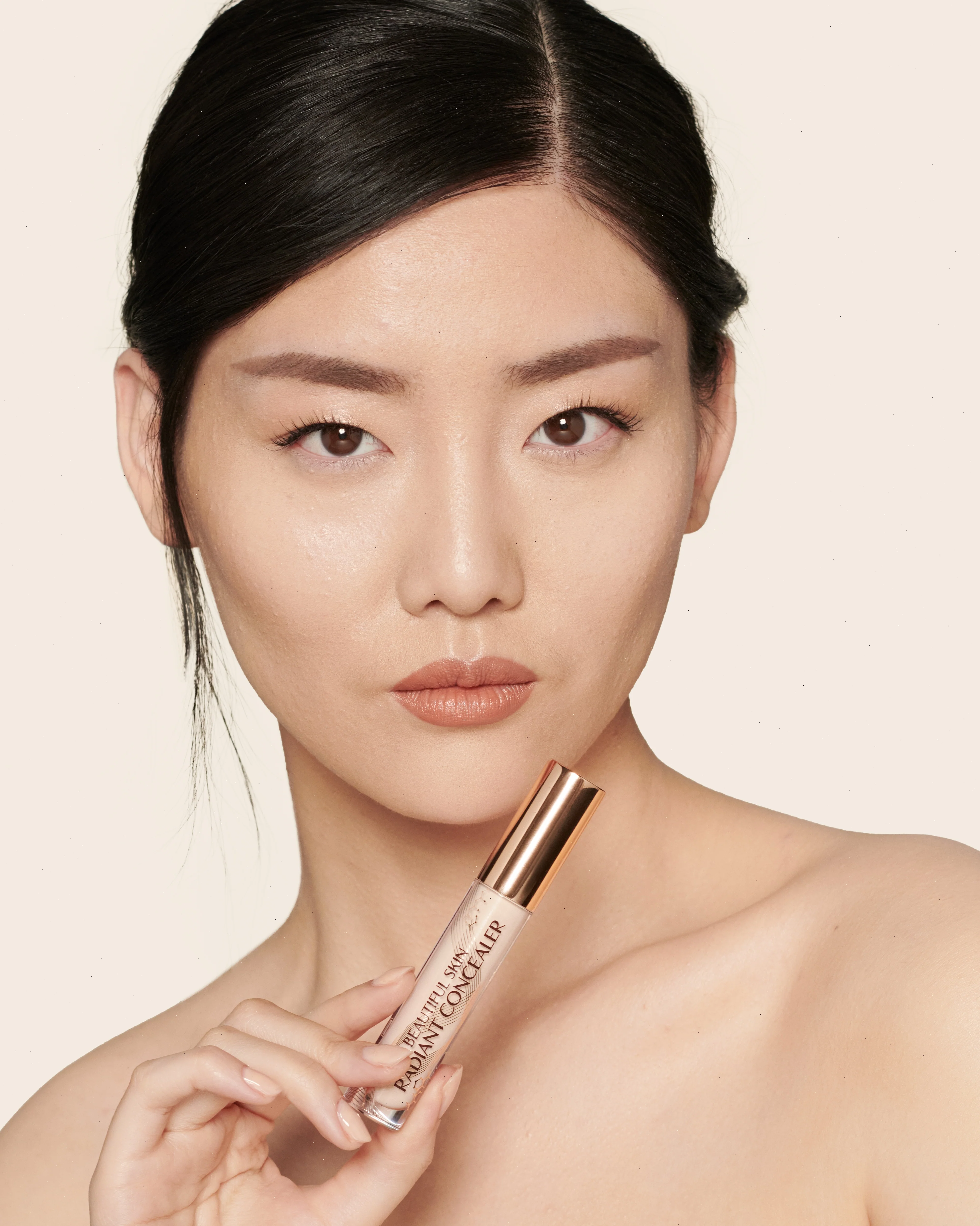 BEAUTIFUL SKIN RADIANT CONCEALER - 2.5 FAIR - Image 3