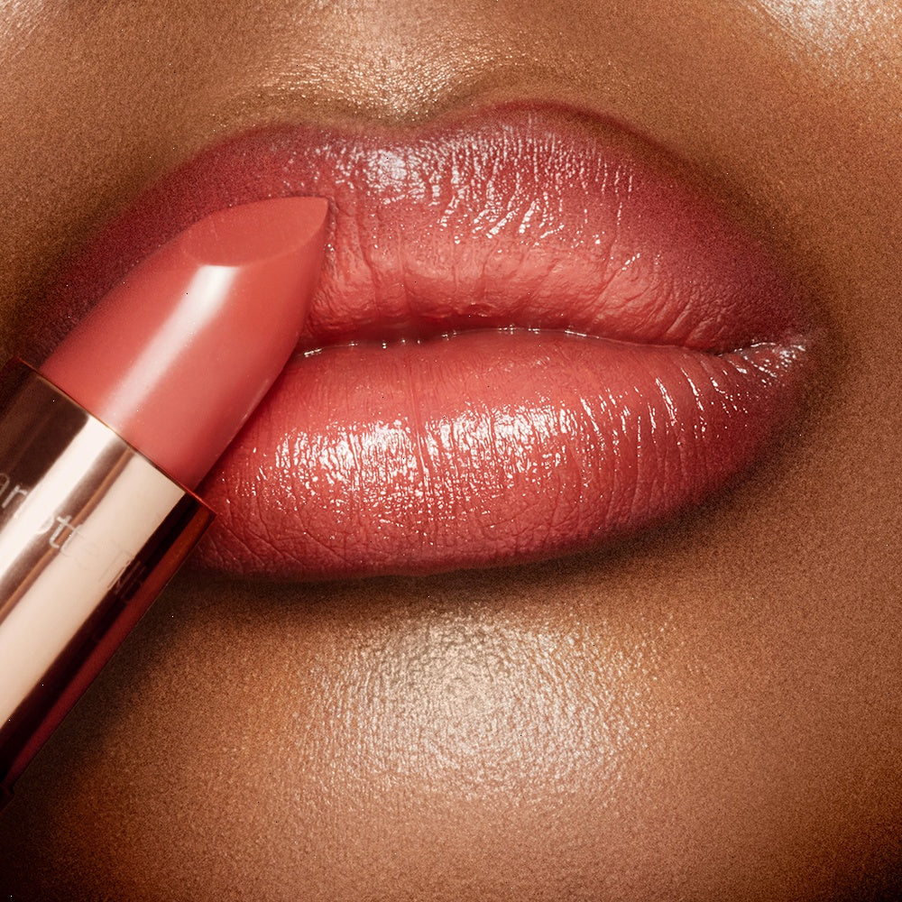 K.I.S.S.I.N.G - CORAL KISS - Image 3
